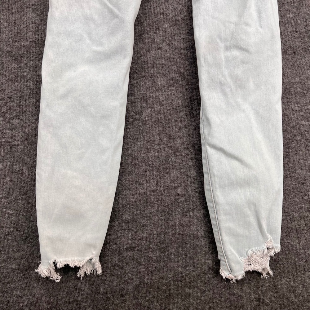 American Eagle Hi-Rise Jegging Crop Light Distressed Jean Ne(x)t Level size 2 - Picture 8 of 14